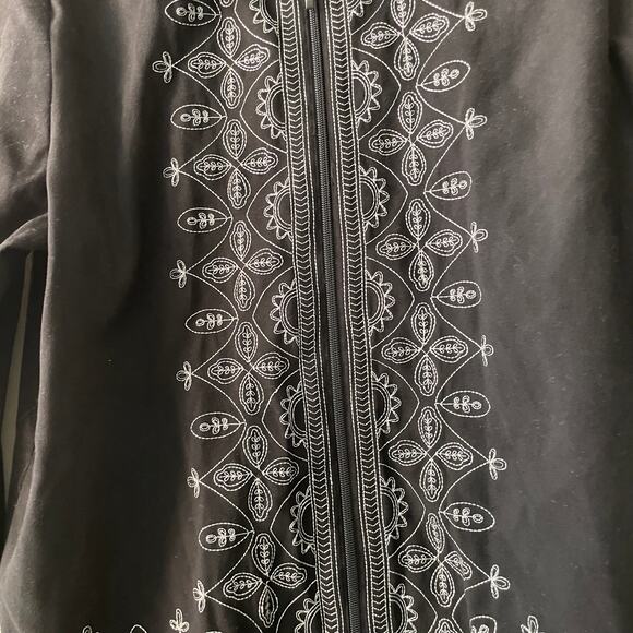 Bon Worth Black Long Sleeve White Floral Embroidery Zip Up Collared Jacket - MP - Picture 9 of 11